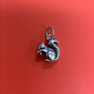 🐿Retired James Avery Squirrel Charm🐿
